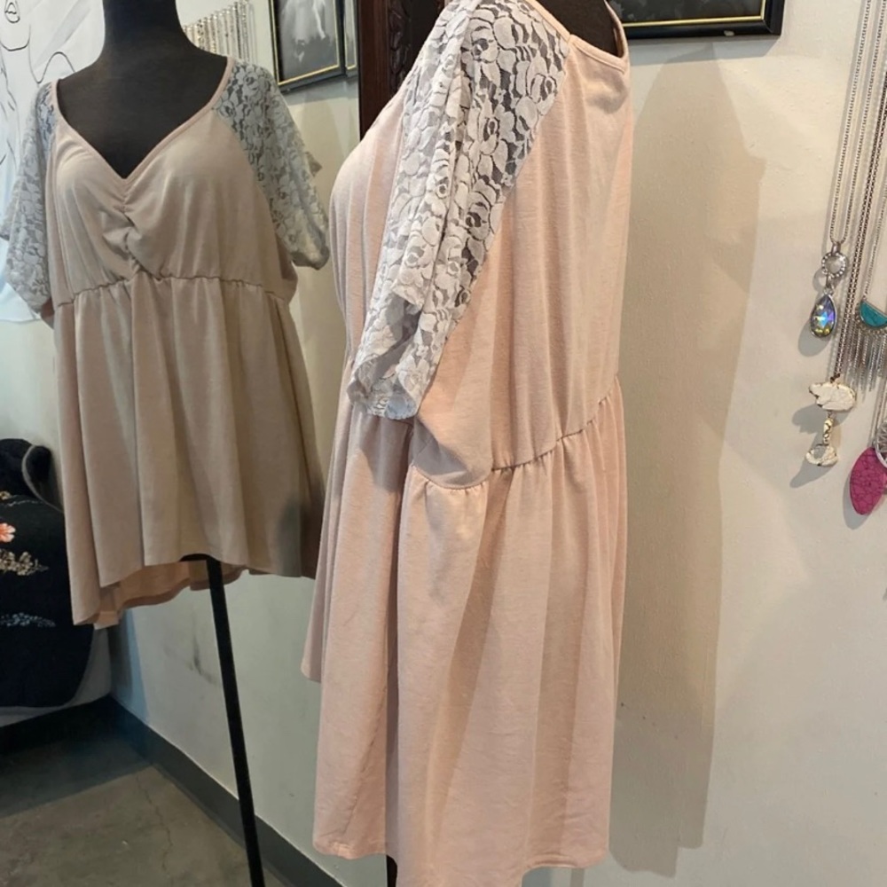 Torrid Size4 - Picture 2 of 5